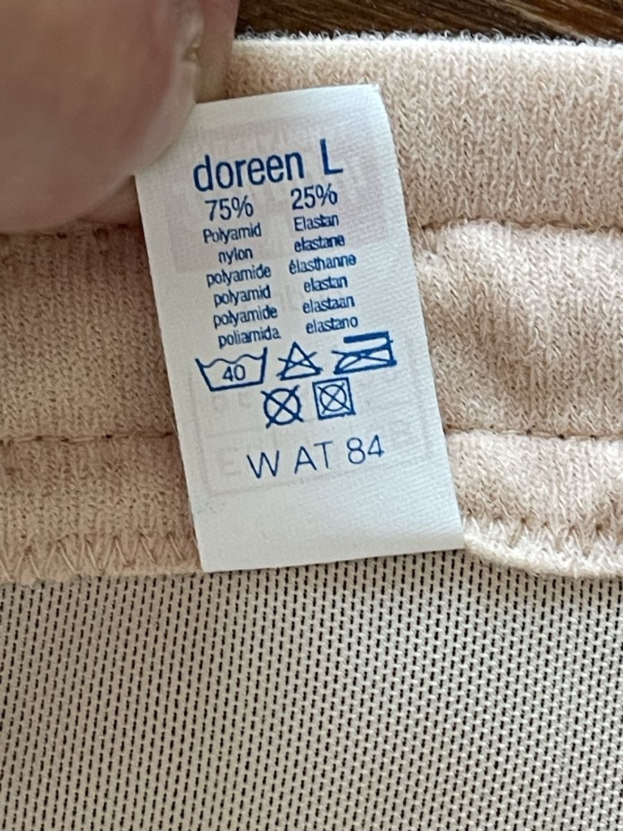 Triumph Altra biancheria intima: Bustier Triumph Doreen beige 105 D comme neufs – Usato da Kloten venduto da Vermicelles 5