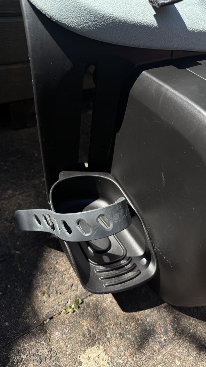 Thule Ersatzteile: Velositz Thule Yepp 2 Maxi – Gebraucht aus Schaffhausen von Moon.Child 1