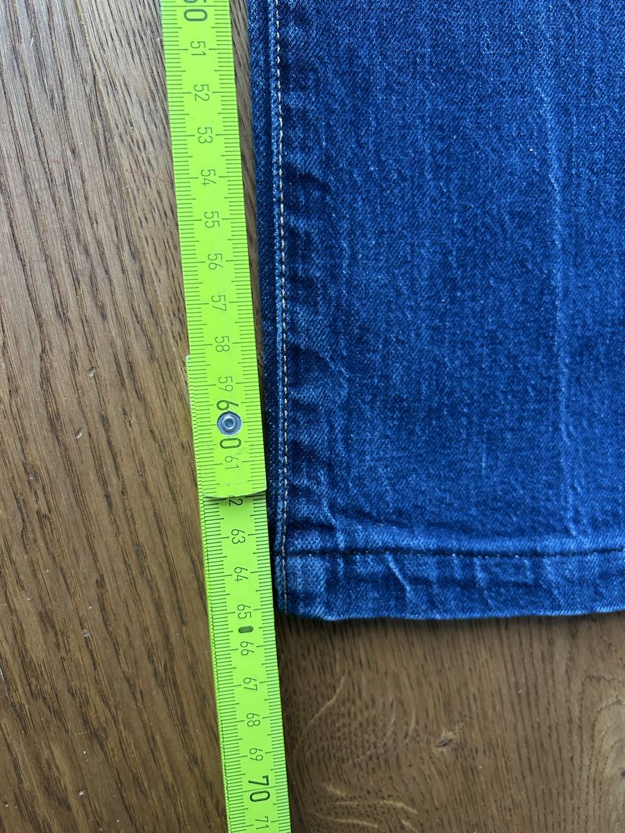 Levi's Jeans: Levi’s Jeans 514, Grösse 32 – Usato da Bern venduto da rakuten73 4
