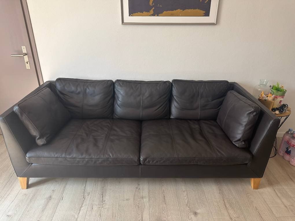 Sofas: Divano 3 posti in vera pelle – Gebraucht aus Tenero von vicia14
