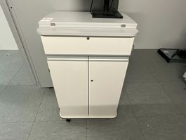 Stehpult (Lot 342) 8304 Wallisellen
