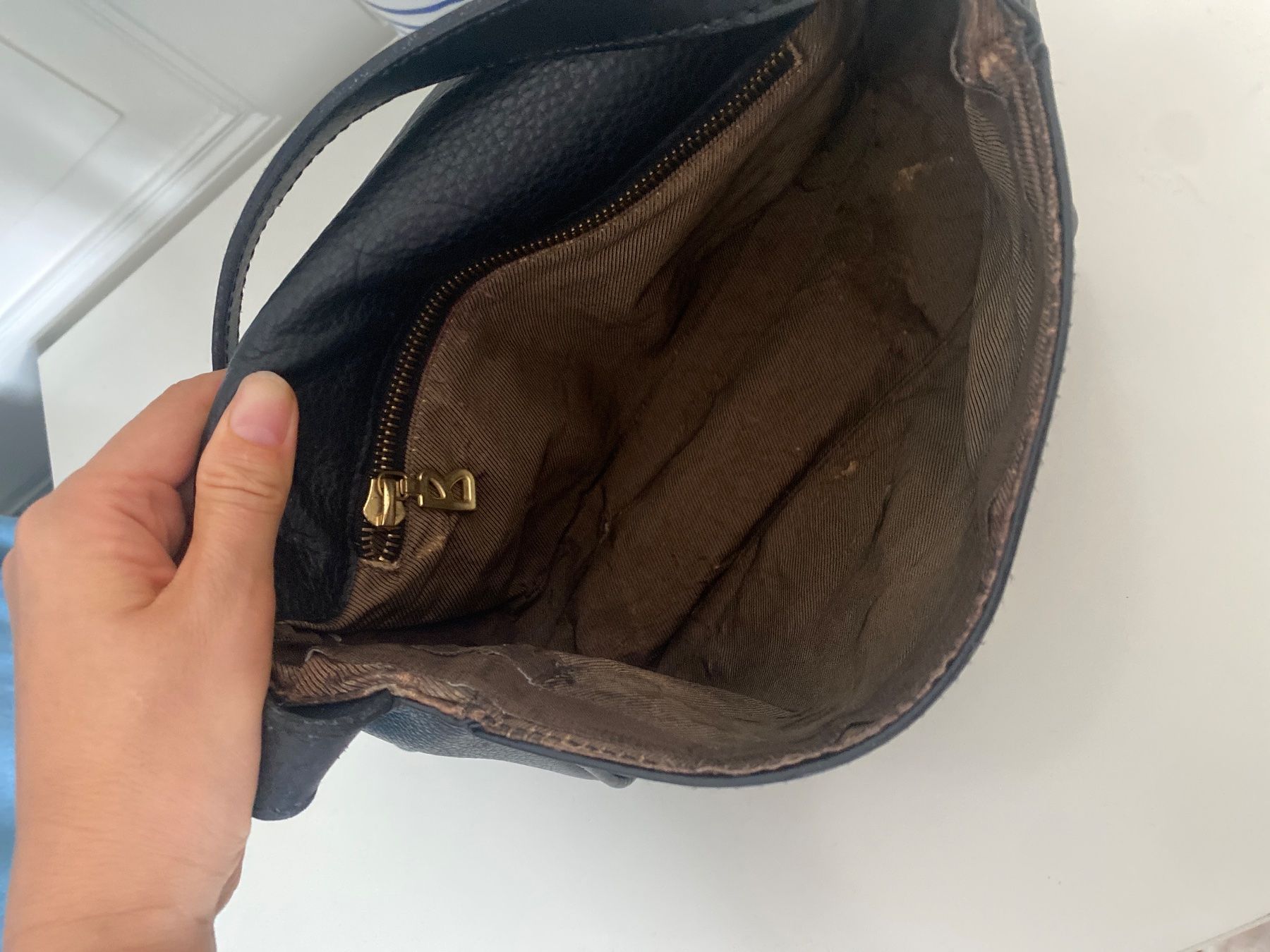 Bogner Borse da donna: Edle BOGNER Ledertasche, Schwarz & Gold – Usato da Zürich venduto da ana_7wny 6