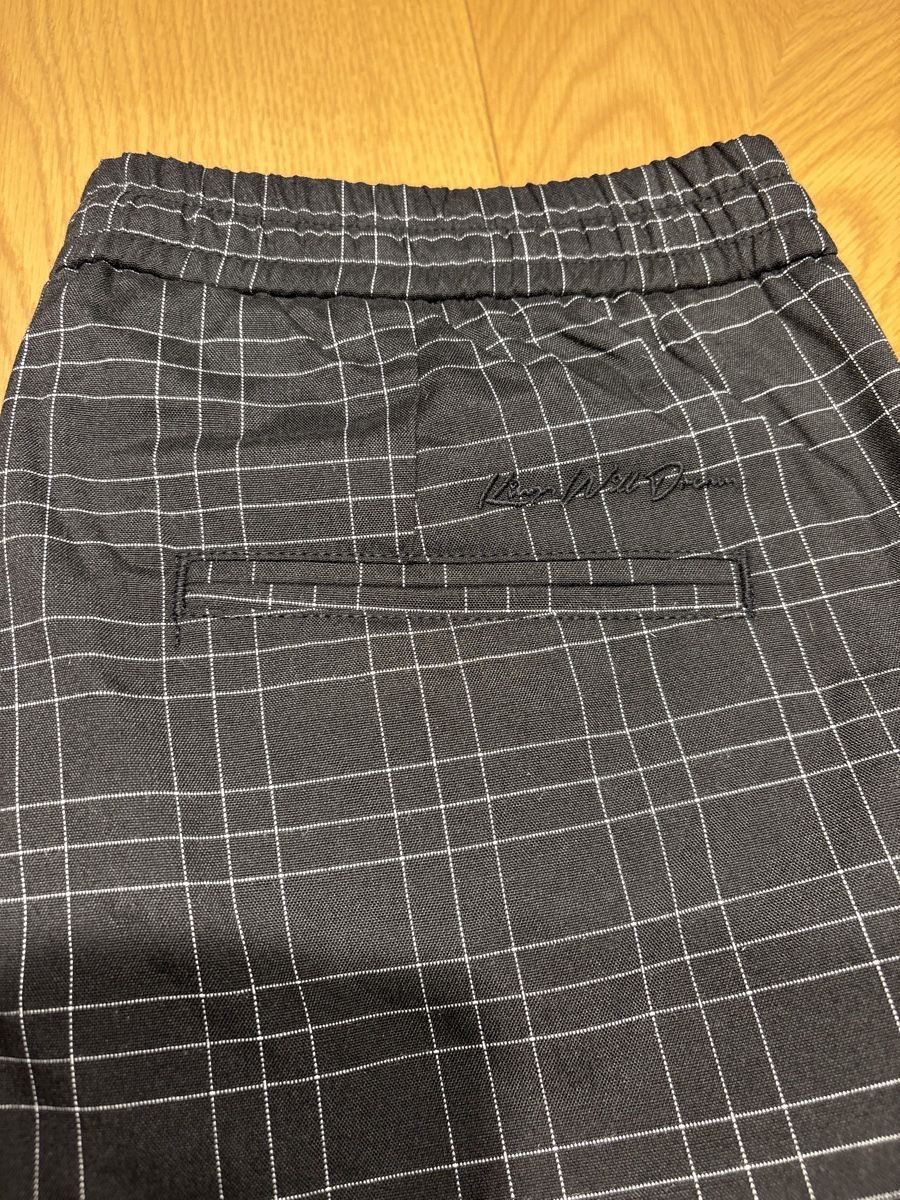 Lotti di vestiti: Cooles Kleiderset Grösse M – Usato da Staffelbach venduto da Cherry4 6