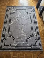 Tappeto rettangolare grigio motivo marmo usato