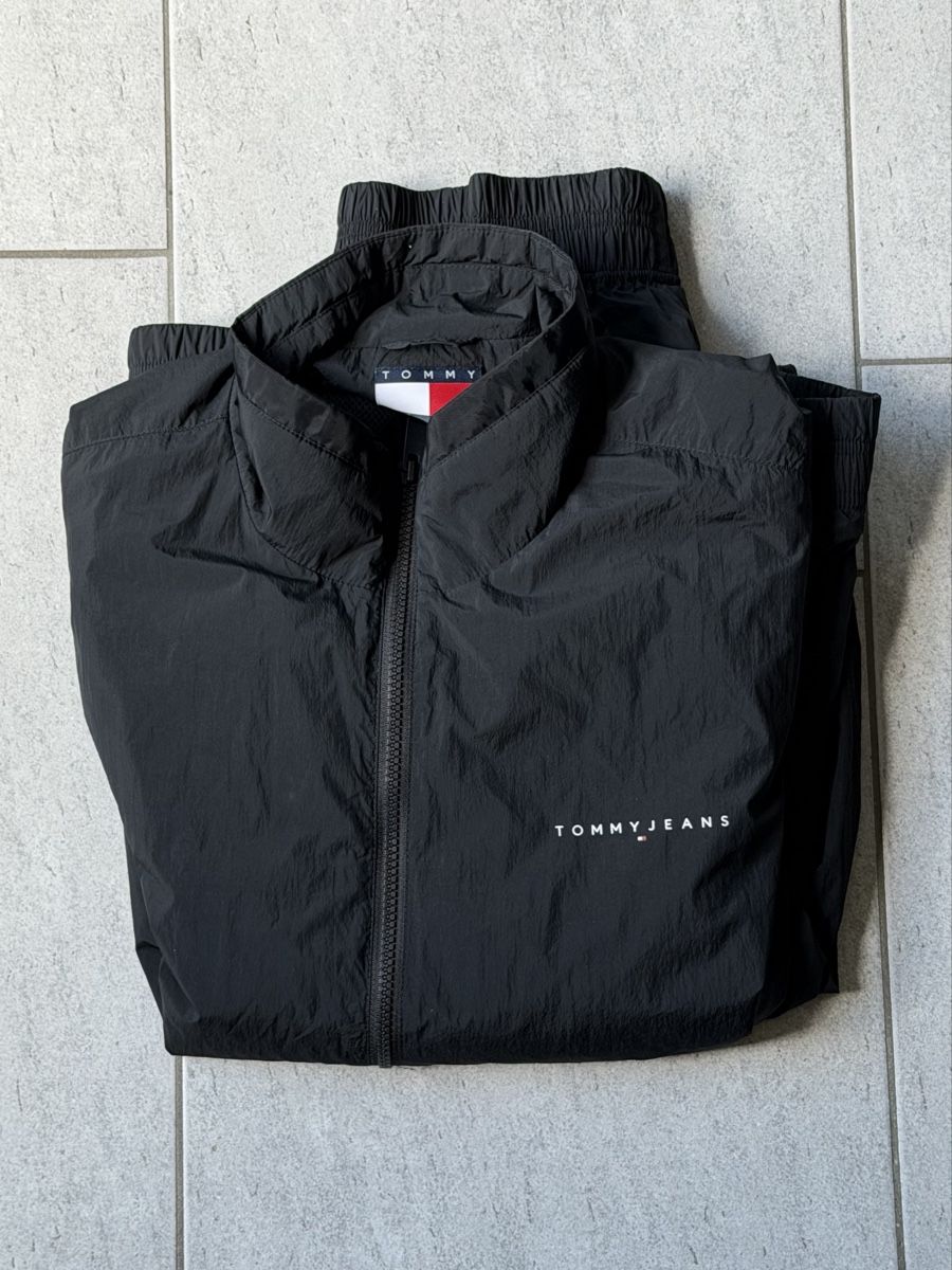Tommy Hilfiger Giacche: Tommy Jeans Jacke – Nuovo (secondo la descrizione) da Horgen venduto da DH177 3