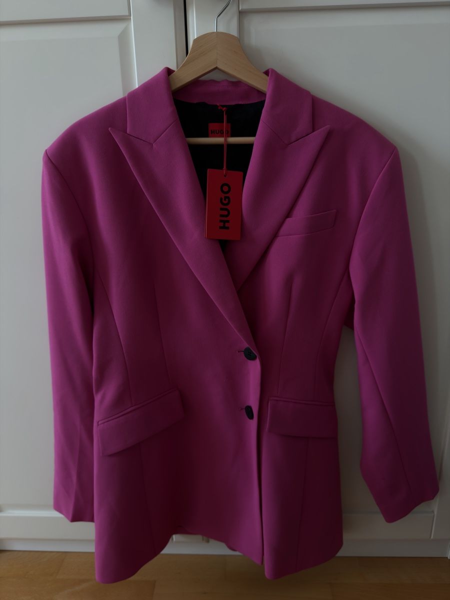 Hugo Boss Anzüge & Kostüme: HUGO New suit with label size 36 – Neu und originalverpackt aus Thalwil von Iconicfashion 1
