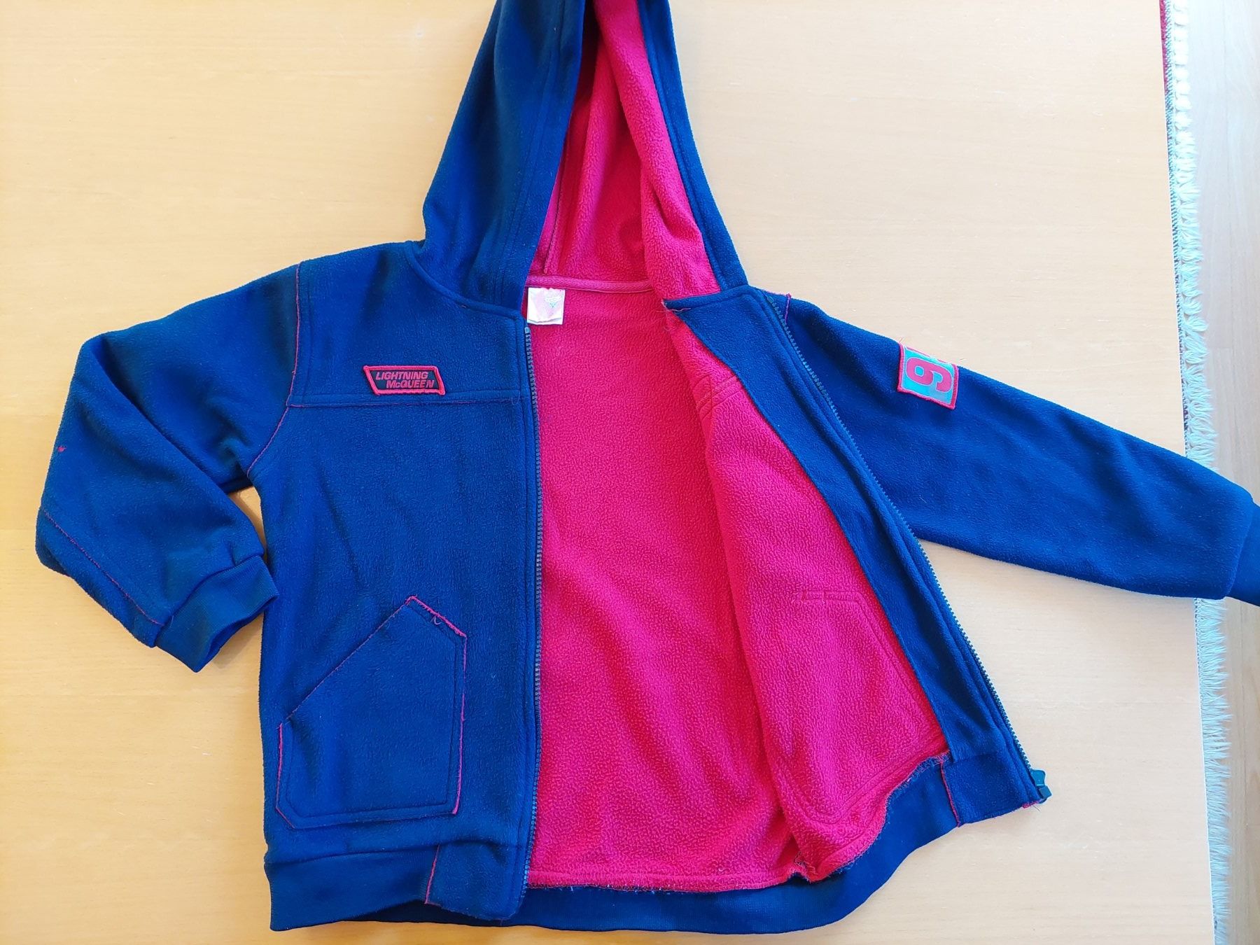 Alexander Mcqueen Jacken & Mäntel: Mc Queen Flece Jacke  Gr.126/134 – Gebraucht aus Zürich von xxyy00 4