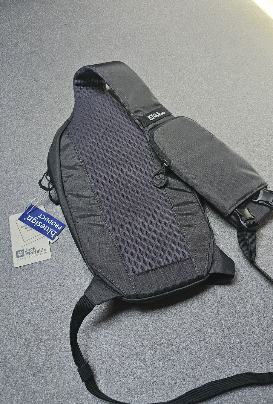 Jack Wolfskin Zaini: Jack Wolfskin Cyrox Sling (Phantom) – Nuovo (secondo la descrizione) da Wohlen AG venduto da mko_2qxf 1