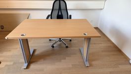 Schreibtisch 80cm x 125cm