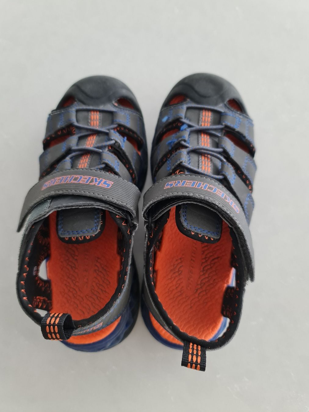 Skechers Schuhe für Jungen: Skechers S-Lights Gr. 31 – Gebraucht aus Bülach von Rommar 1