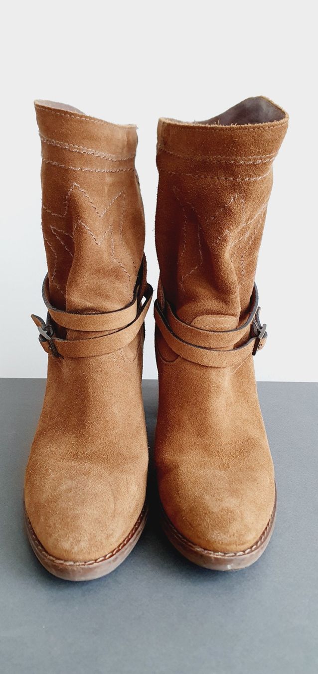 Scarpe da donna: Stiefelette Nero Giardini Leder beige Gr. 36 – Usato da Stansstad venduto da InStyle8 3