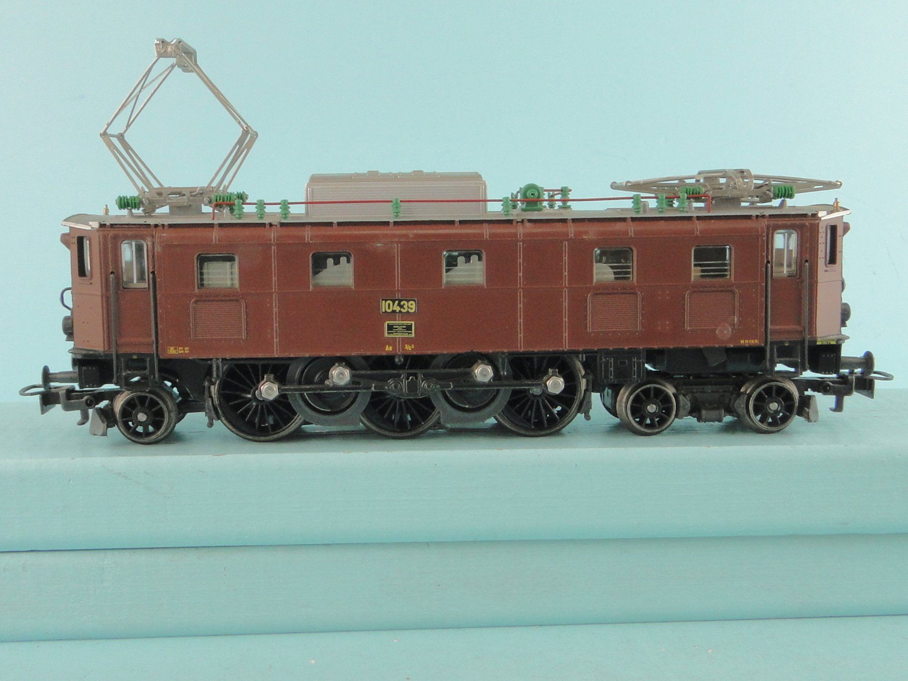Märklin Modellini di ferrovie: Märklin 3351 Ae 3/6 – Usato da Bülach venduto da cann11 3