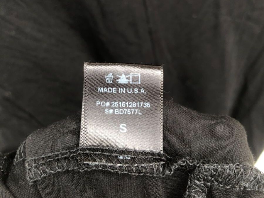 Kleider: Schwarzes Kleid/langes Shirt mit Taschen – Gebraucht aus Wädenswil von Pixie_ 2