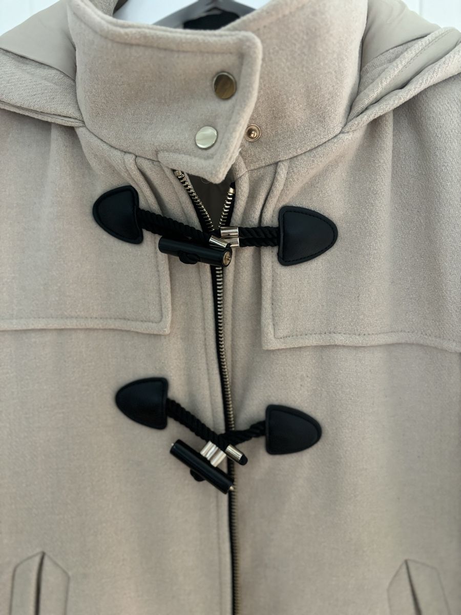 Mango Mäntel: Schicker MANGO beige warmer Damenmantel Grösse S – Gebraucht aus St.Gallen von Monrose 1