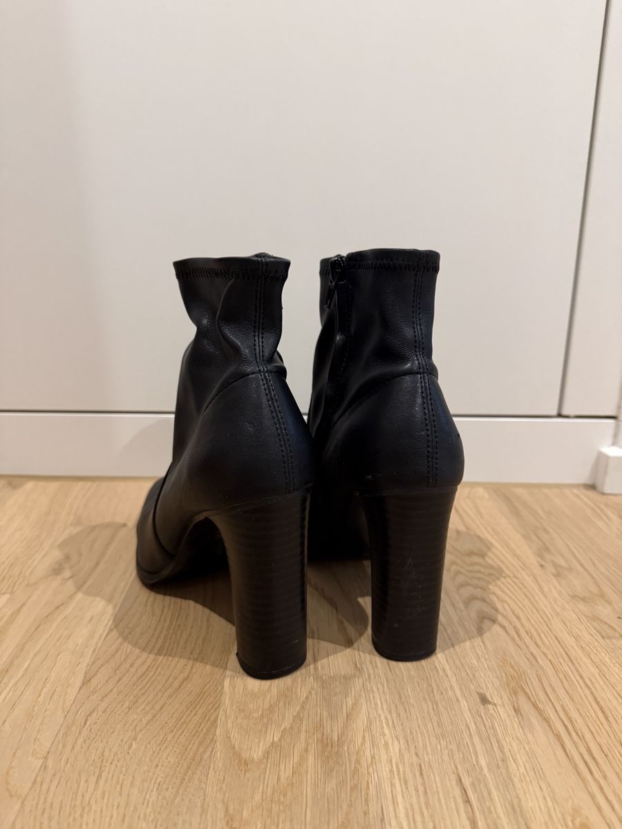 Mango Scarpe da donna: Mango Black Ankle Boots – Usato da Luzern venduto da prelovedfashion_99 1