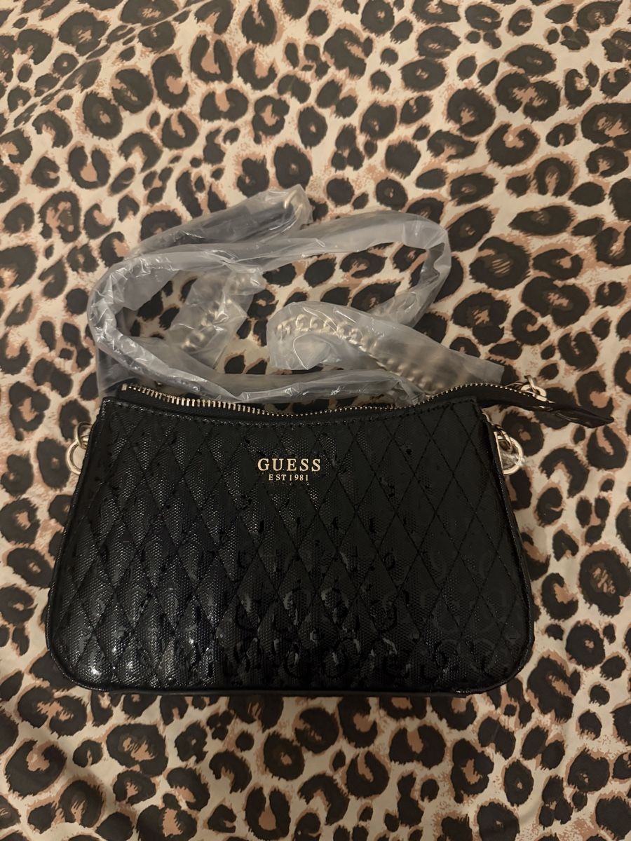 Guess Borse da donna: Guess - Umhängetasche - schwarz – Nuovo (secondo la descrizione) da Frenkendorf venduto da ace_8qph 2