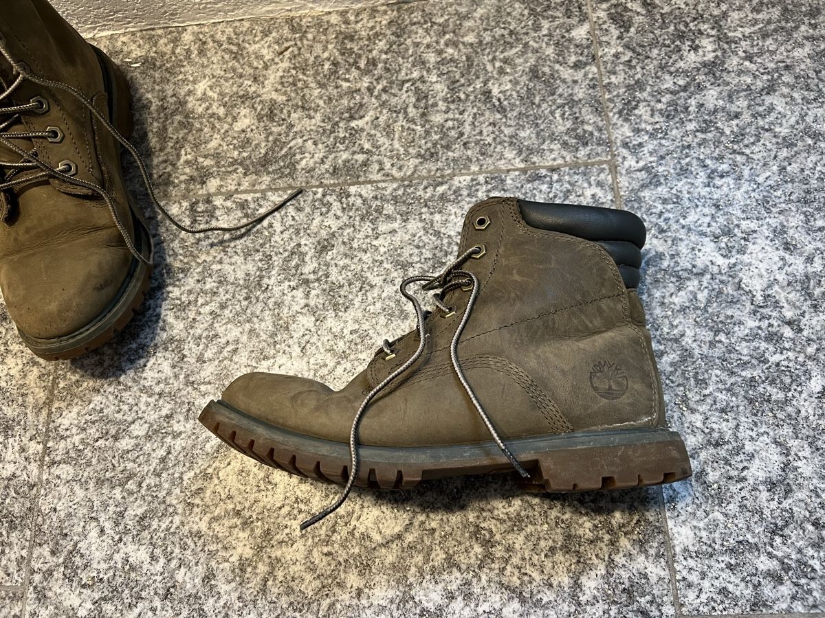 Timberland Scarpe da donna: Timberland boots 39 – Usato da Bellinzona venduto da Samirablank 2