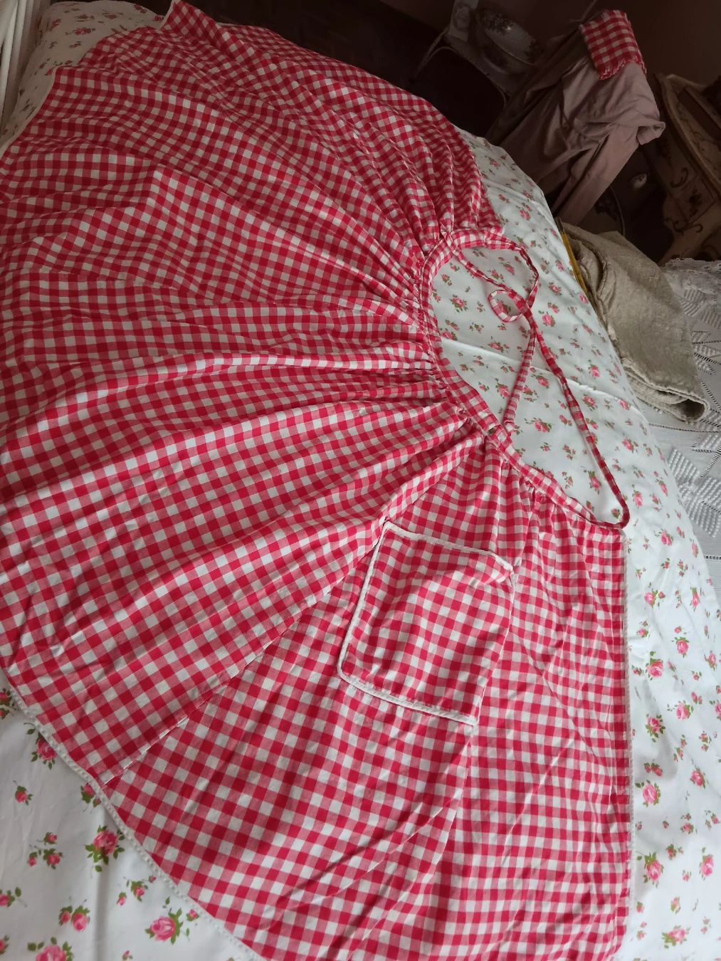 Bettwäsche: baumwolle Schürze  – Gebraucht aus Ambrì von Maerz87