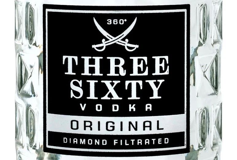 Bevande alcoliche: 1 Three Sixty Vodka original 70cl, 37,5%vol. – Nuovo e nell'imballaggio originale da Basel venduto da Seifehuesli 1