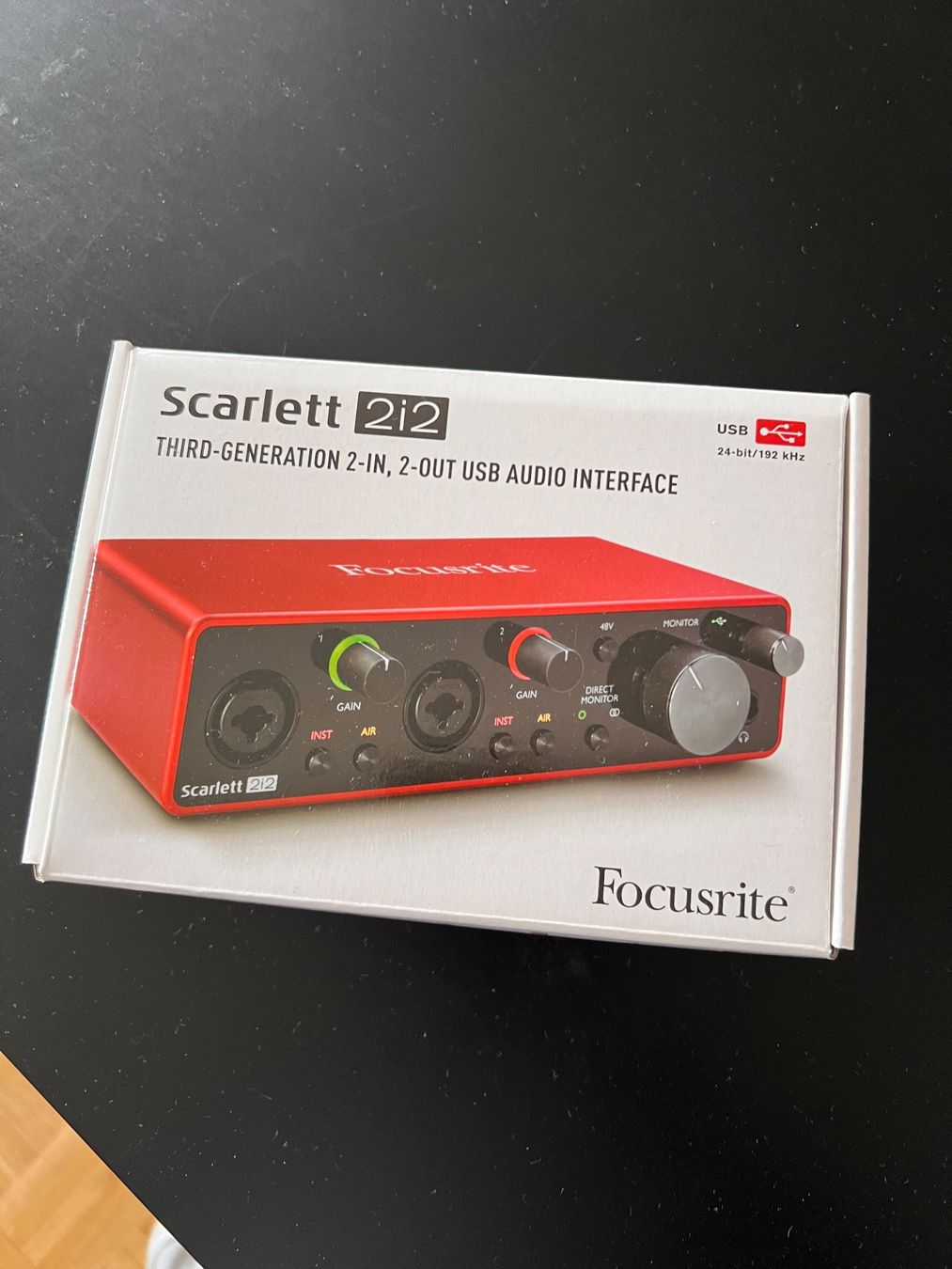 Focusrite Equipement studio: Scarlett 2i2 – D'occasion à Opfikon par Gianmarco95