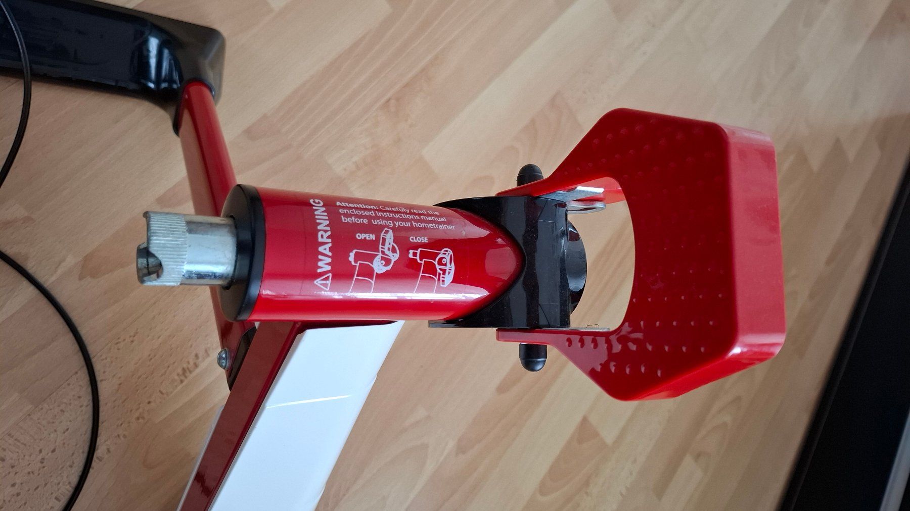 Hometrainer: Elite Force Rollentrainer – Usato da Gossau SG venduto da Mosberger 3