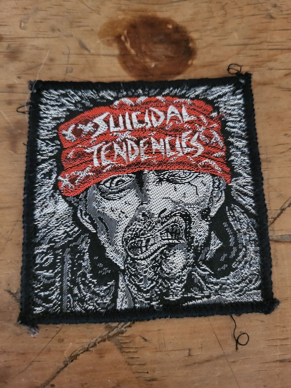 Toppe: Patch Suicidal Tendencies – Usato da Thun venduto da Kissthis