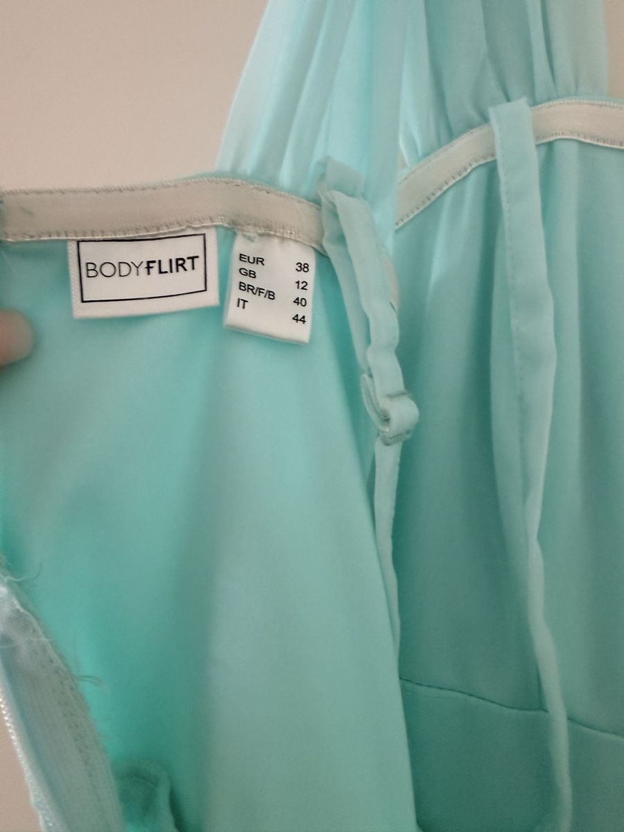 Kleider: Kleid – Gebraucht aus Kirchdorf BE von omegatoc 2