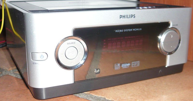 Radio: Philips Stereoanlage – Usato da Ruggell venduto da Btt 3