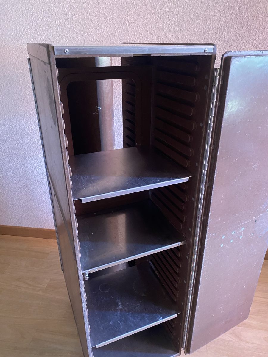 Swissair Autres aviation: Swissair Trolley braun – D'occasion à zürich par bimmsie 1