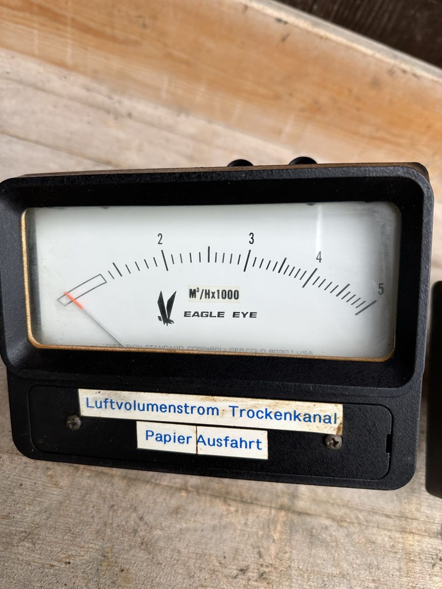 Misurare: 2 Manometer – Usato da Villmergen venduto da Bezdupe 1