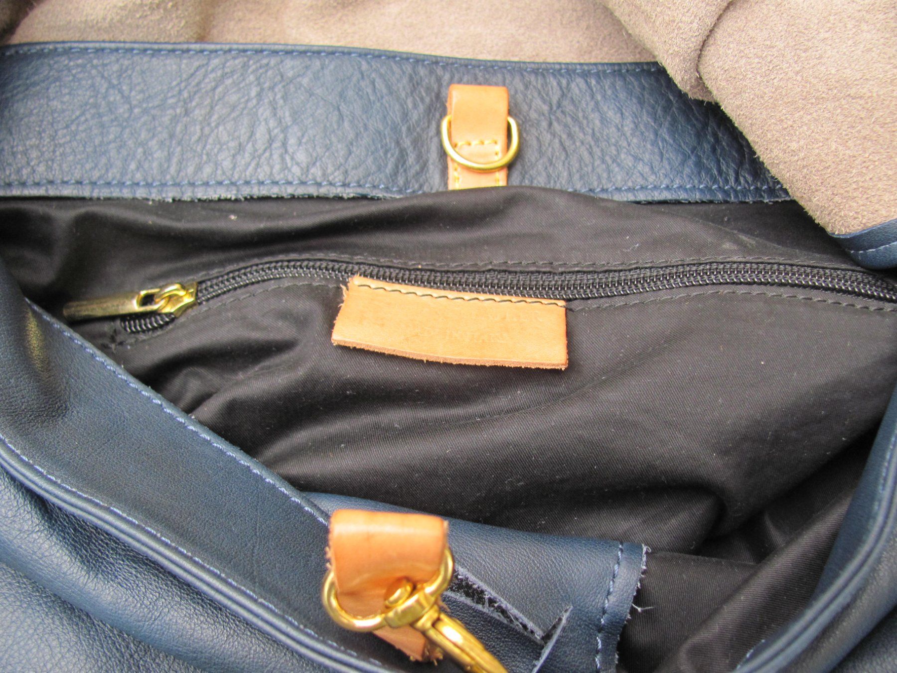 Borse da donna: Sac Genuine Leather – Usato da Vétroz venduto da magnolia5 2