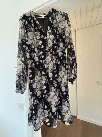 H und M Kleid Grösse M