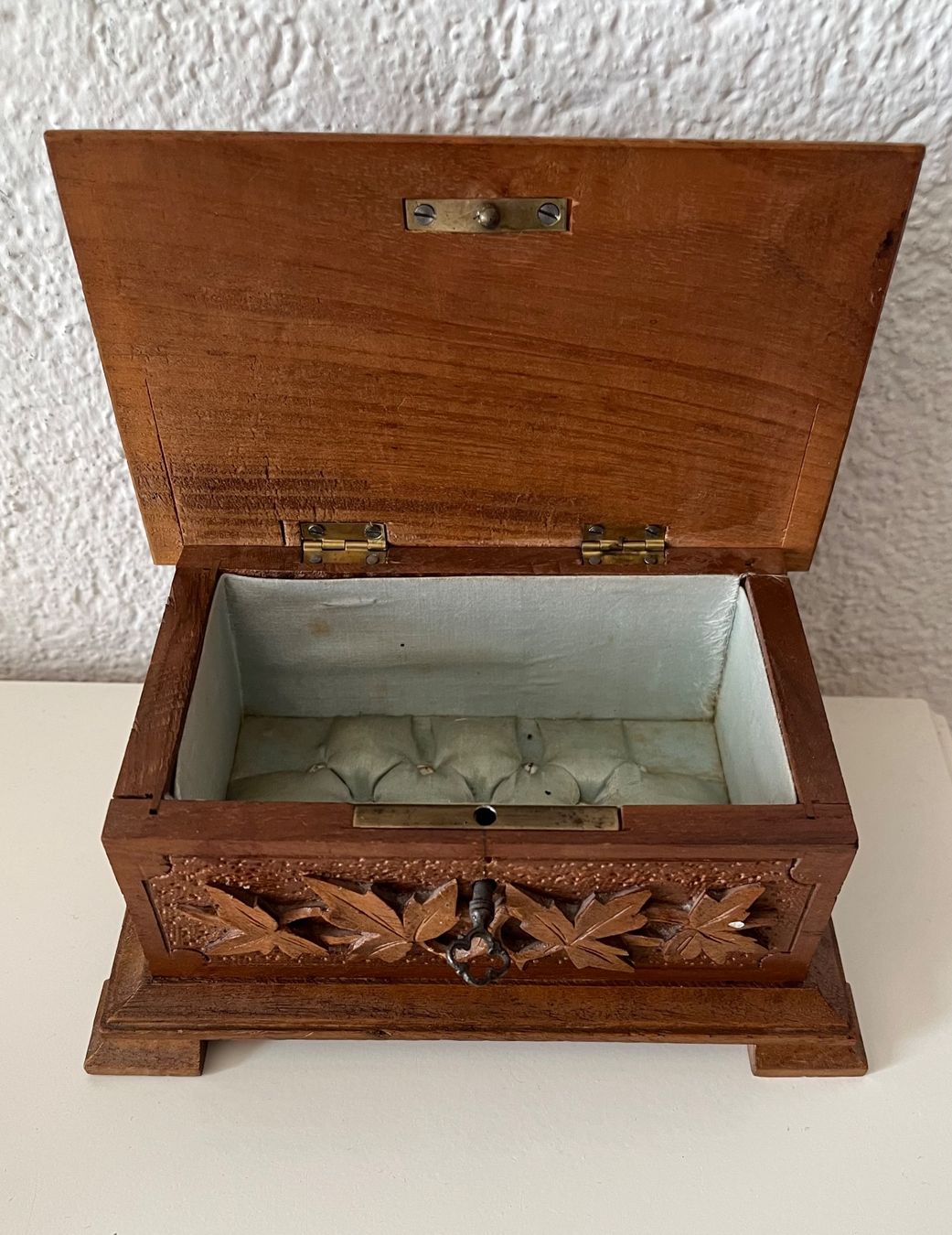 Cassapanche: Schmuck Schatulle / Box antik Brienz ? – Usato da Kirchleerau venduto da Piroska05 3