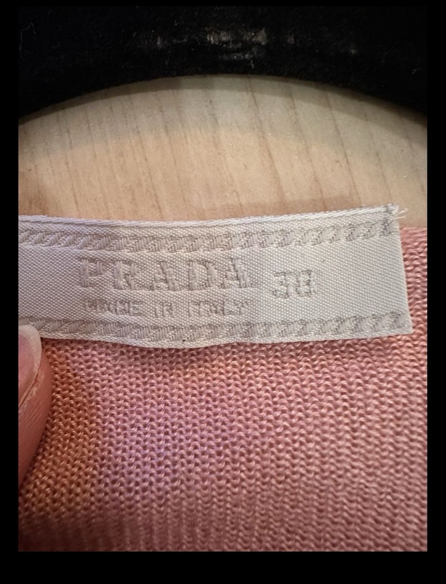 Prada Kleiderpakete: Prada Outfit – Gebraucht aus Ringgenberg BE von kat_n5w8 6