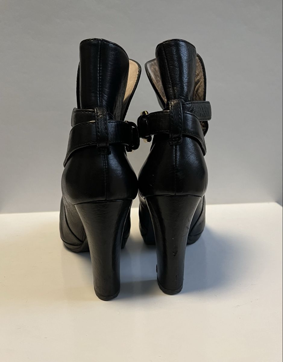 Scarpe da donna: Prada Stiefeletten 37.5 – Nuovo (secondo la descrizione) da Dietikon venduto da k.mirella 4