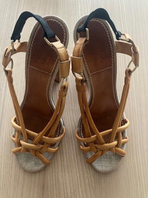 Lanvin Scarpe da donna: Sandalen von Lanvin – Usato da Rapperswil SG venduto da Carlotta1