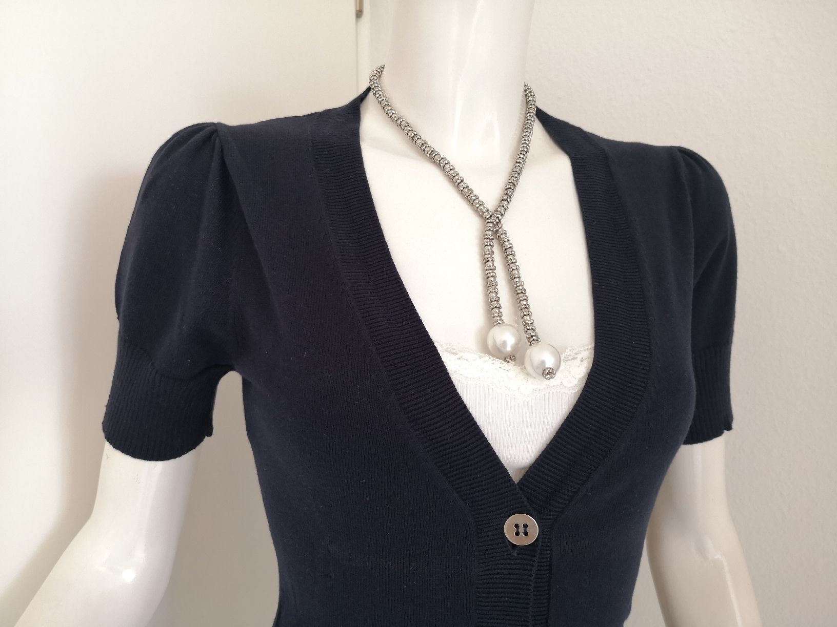Mango Jacken: 🤩MANGO KURZARM STRICK-JACKE DUNKELBLAU – Gebraucht aus Olten von Naja-Twins-Twins 9