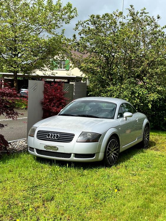 Audi tt Coupé Limousine 180 PS