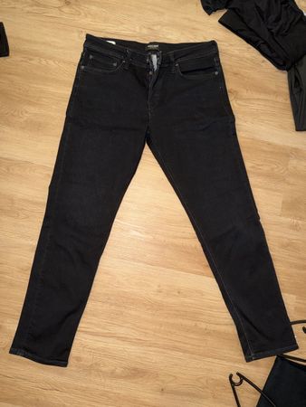 Herren Jeans JACK&JONES dunkel Grösse 32/32 neu