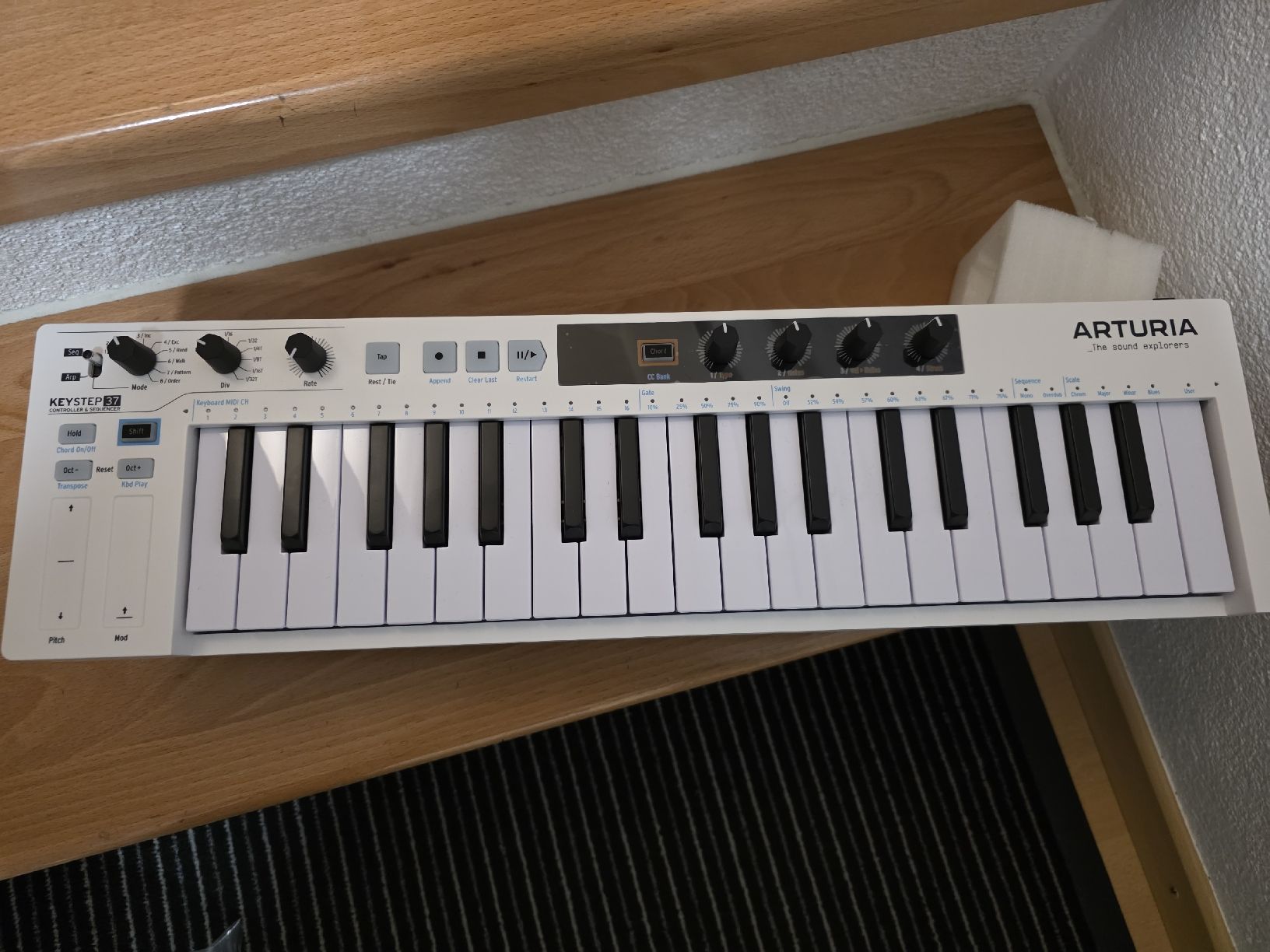 Arturia Strumenti musicali: Keyboard Arturia Key Step 37 - NEU  – Nuovo (secondo la descrizione) da Bassersdorf venduto da Zopzero 2