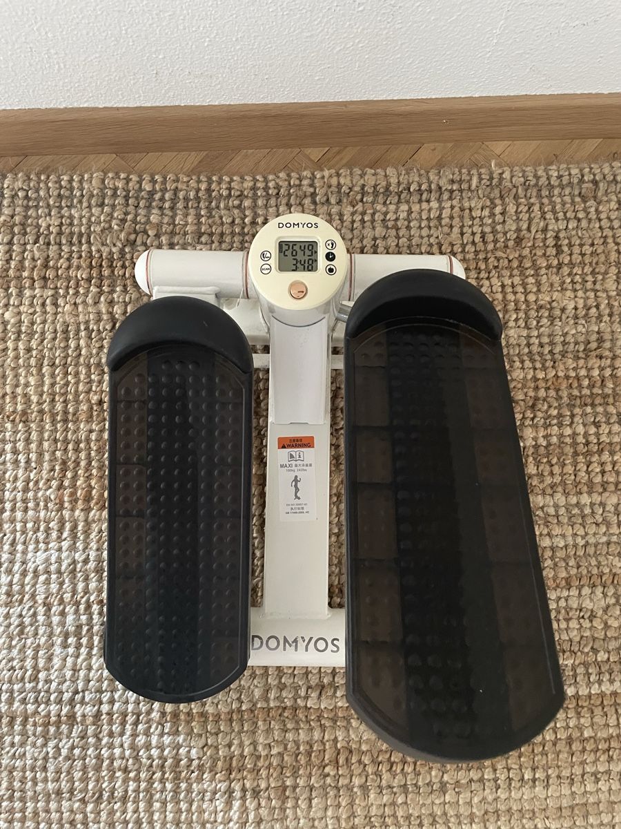 Decathlon Vélos d'appartement: Mini-Stepper d'appartement avec compteur  – Neuf (Voir description) à Ecublens VD par ann_6xsn