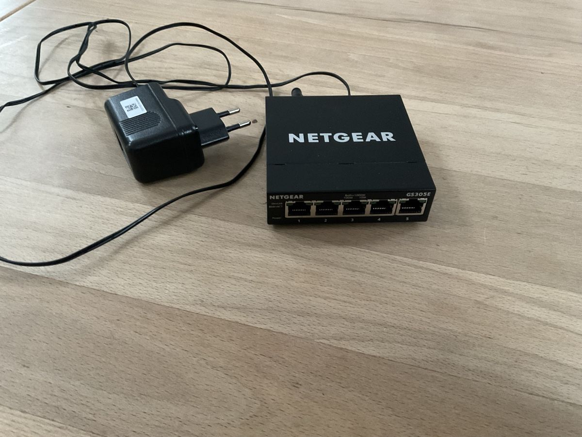 Netgear Server: Netgear GS305E – Usato da niederlenz venduto da azl_vb9m
