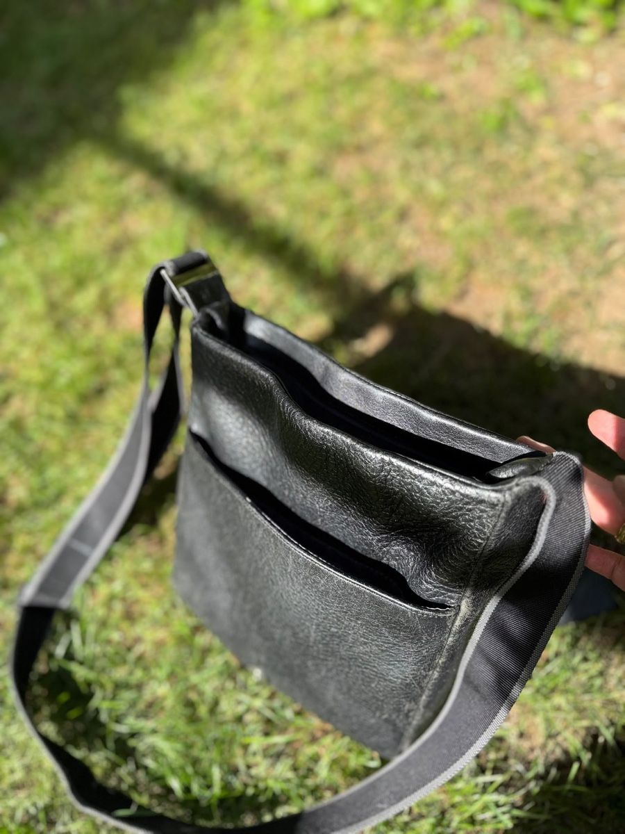 Bree Borse da donna: Schöne schwarze Umhängetasche , BREE – Usato da Winterthur venduto da strawberry14 1