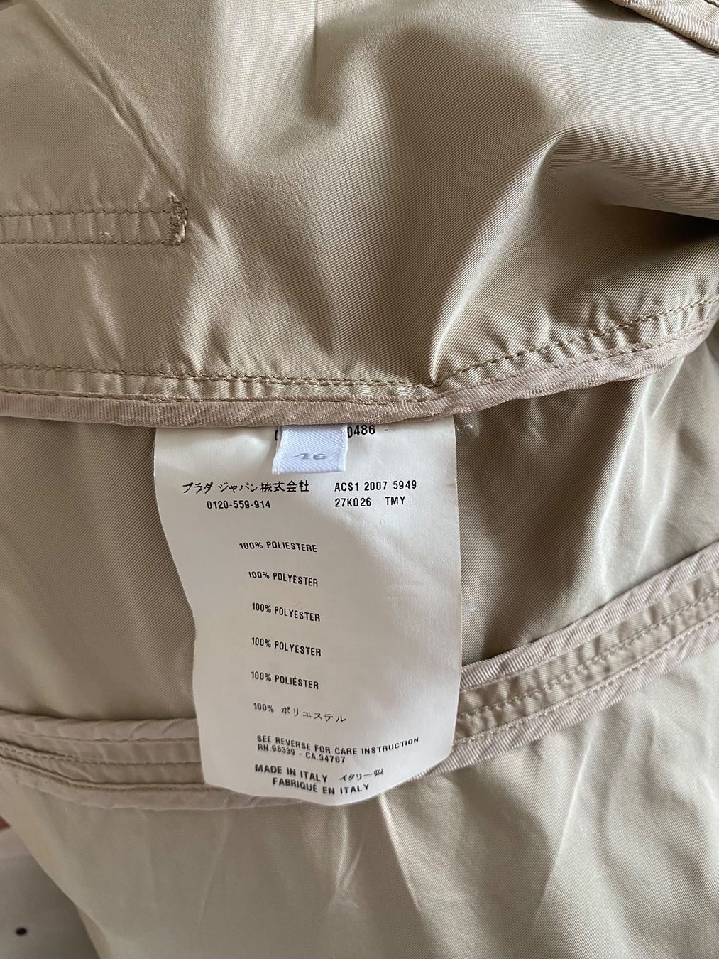 Prada Vestes: PRADA JACKE TOP ZUSTAND – D'occasion à Zürich par Fashionparade 5