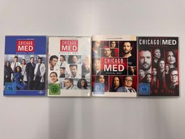 Chicago Med DVD Staffeln 1 bis 4 gebraucht im Set