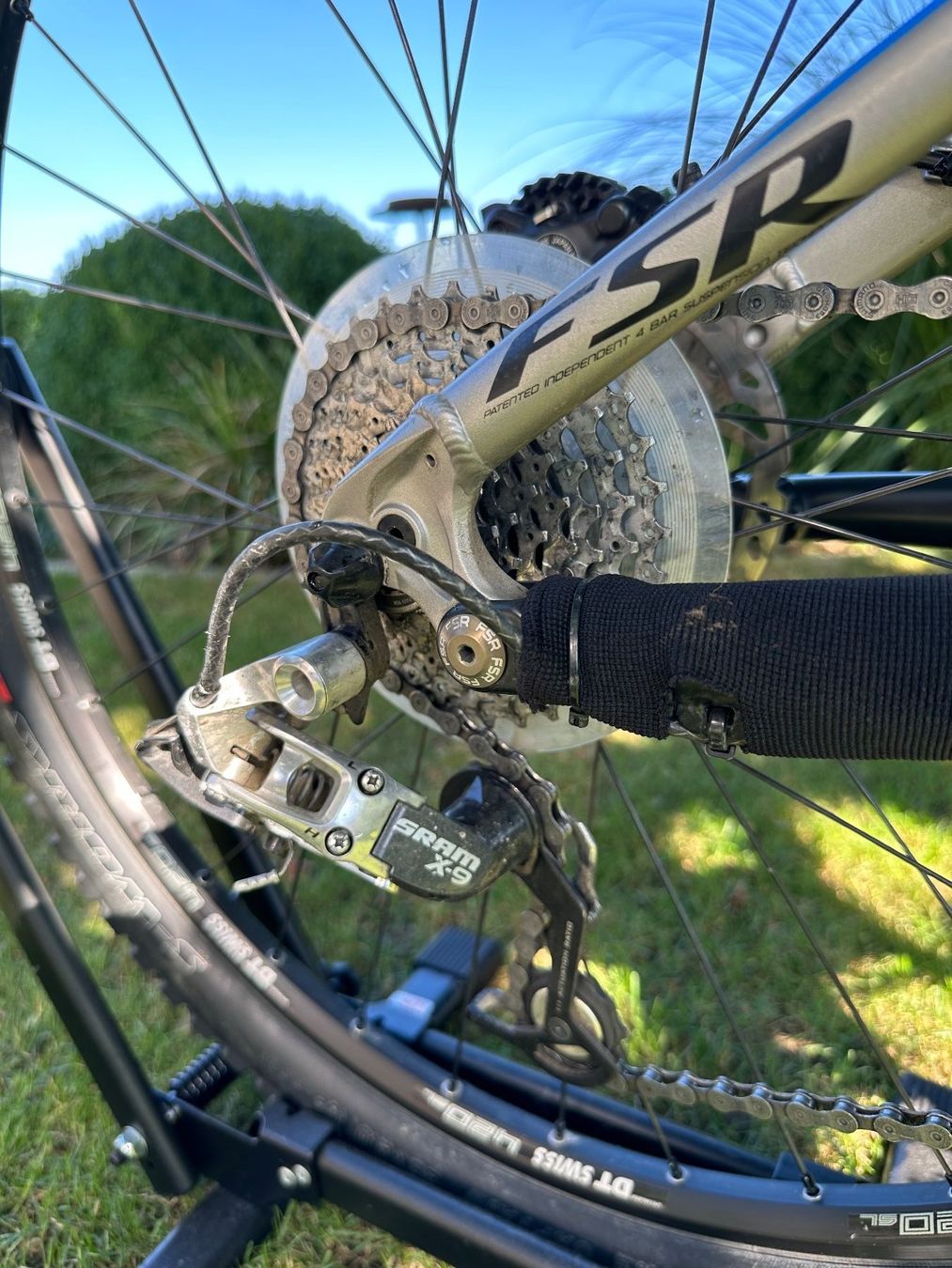 Specialized Velos: Specialized Stumpjumper FSR Comp Bike – Gebraucht aus Jona von  8
