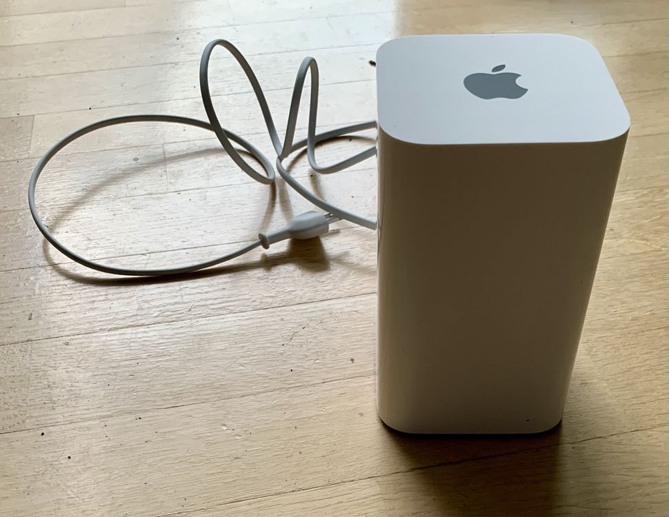 Apple 厳し AirMac Time Capsule A1470 2TB