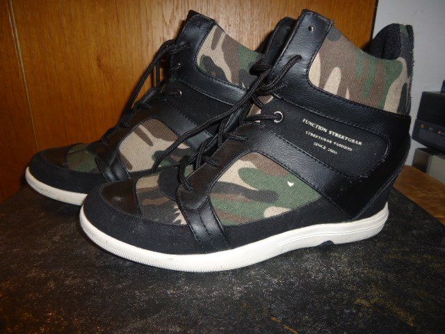 Scarpe da donna: Sneaker Halbhoch Damen Gr 38 – Usato da Zürich venduto da liquidation-cobra 1