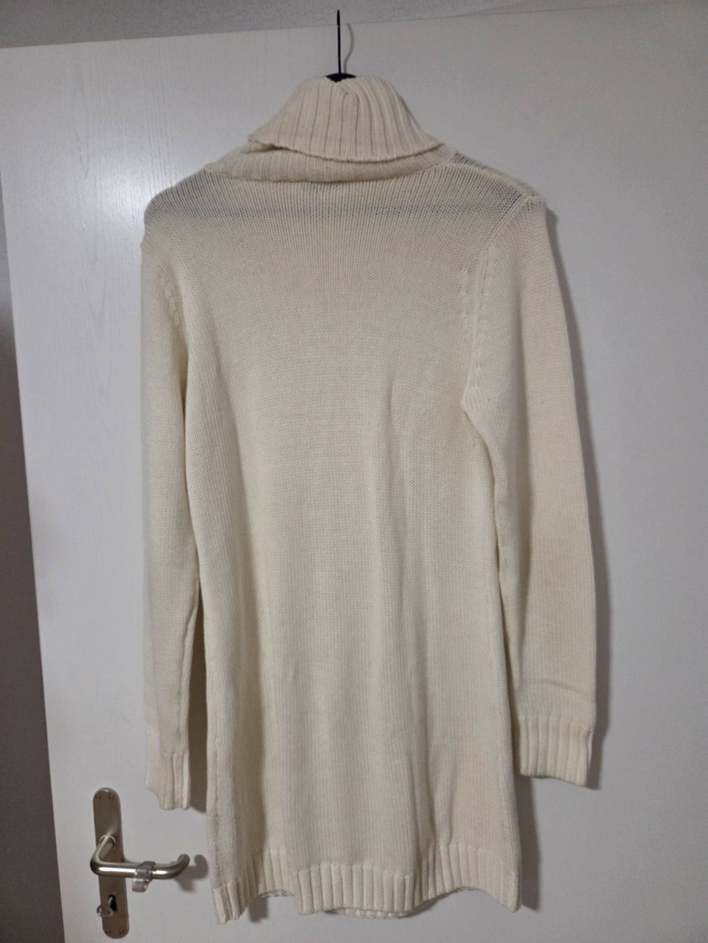 Maglioni & Felpe: Kuscheliges Set (Gr. 40/42): 3 lange Strickpullover / Kleid – Usato da Abtwil AG venduto da MaVo.0710 7