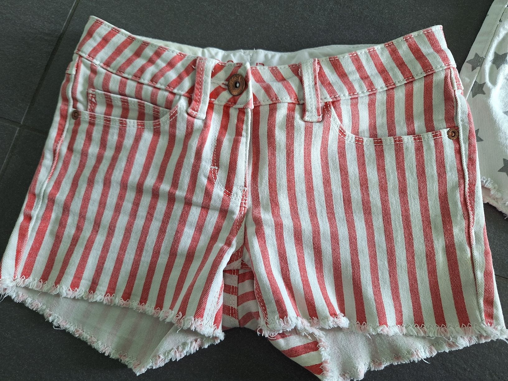Pantaloni: Jeans Shorts Gr. 152 – Usato da Brittnau venduto da Norge77 1